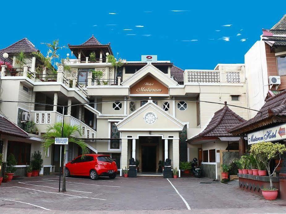 Mataram Hotel Yogyakarta Buitenkant foto